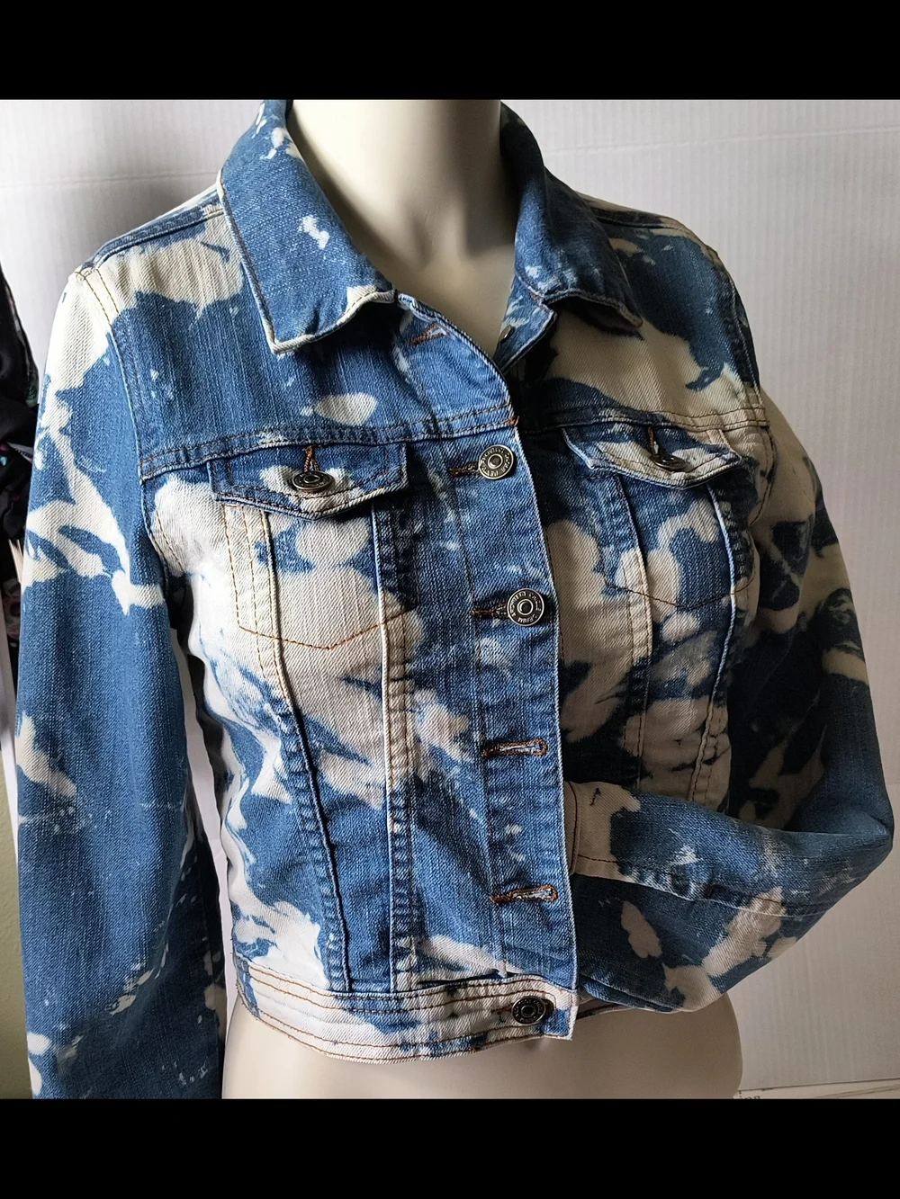 Women's Blue & White Tie-Dye Denim Jacket